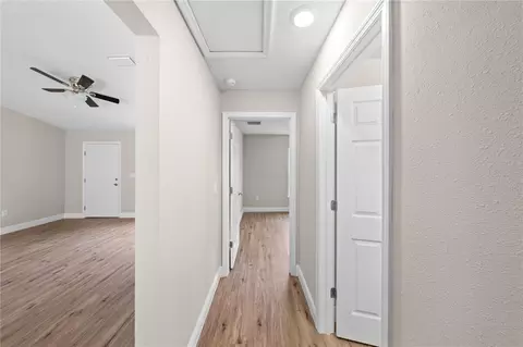 Entry Way - 6026 NW 65th St, Ocala, FL 34482 photo 3 of 4