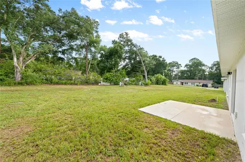 Exterior - 6026 NW 65th St, Ocala, FL 34482 photo 6 of 9