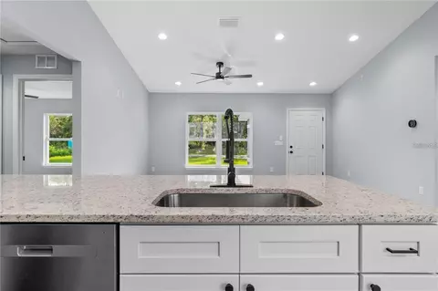 27 Laurel Dr, Ocala, FL 34480 photo 5
