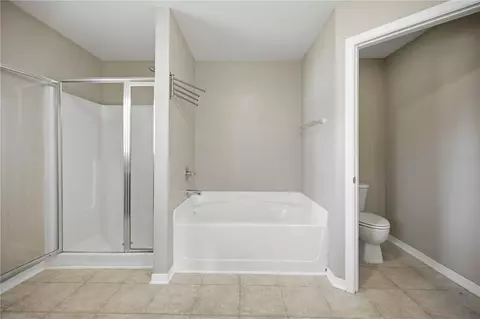 Bath - 334 Lake Dr, Ocala, FL 34472 photo 1 of 3