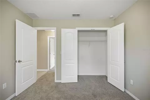 Bedroom - 334 Lake Dr, Ocala, FL 34472 photo 2 of 6