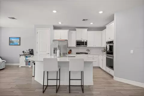 Kitchen - 4227 SE 11th Ave, Ocala, FL 34480 photo 2 of 3