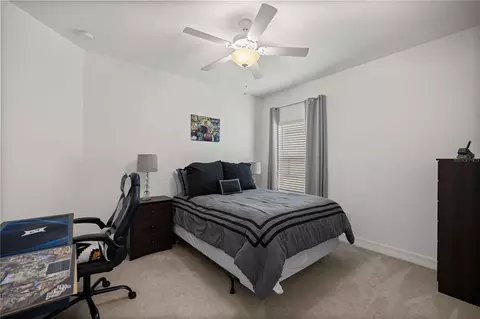 Bedroom - 4227 SE 11th Ave, Ocala, FL 34480 photo 4 of 7