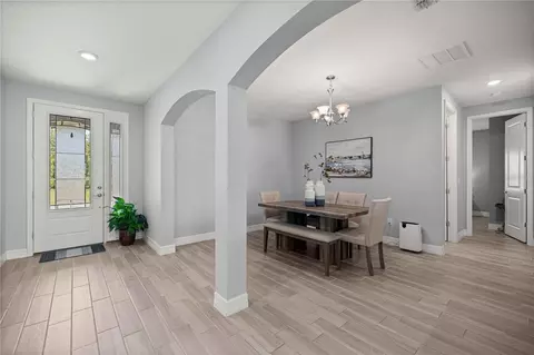 Entry Way - 4227 SE 11th Ave, Ocala, FL 34480 photo 3 of 4