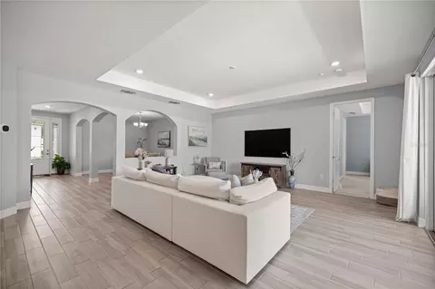 Living - 4227 SE 11th Ave, Ocala, FL 34480 photo 2 of 2