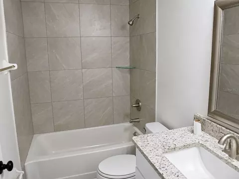 Bath - 340 Emerald Rd, Ocala, FL 34472 photo 1 of 3