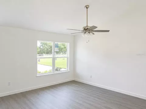 Living - 340 Emerald Rd, Ocala, FL 34472 photo 2 of 2