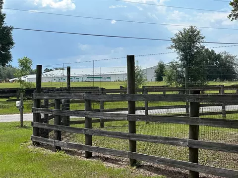 905 NW 80th Ave, Ocala, FL 34482 photo 4