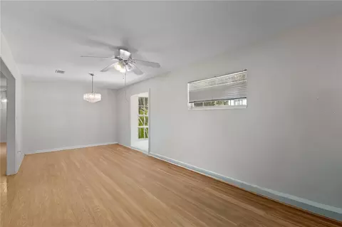 Living - 3151 NE 176th Ter, Williston, FL 32696 photo 5 of 5