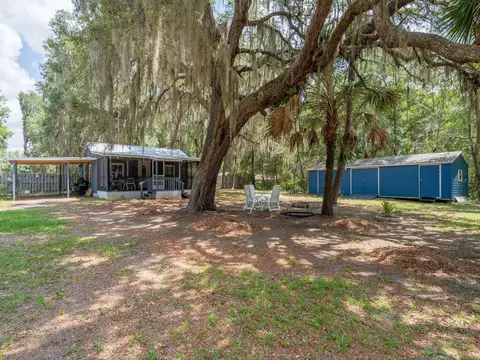 17649 NE 246 Pl, Fort Mc Coy, FL 32134