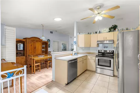 Kitchen - 6046 SW 98 Loop, Ocala, FL 34476 photo 4 of 4