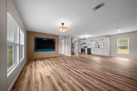 Living - Undisclosed, Ocala, FL 34472 photo 1 of 8