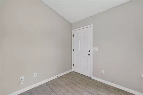 Entry Way - 8 Oak Circle Trce, Ocala, FL 34472 photo 2 of 6