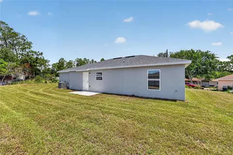 Exterior - 8 Oak Circle Trce, Ocala, FL 34472 photo 6 of 8