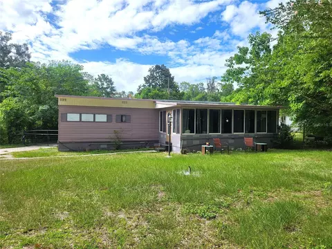 900 NW 42nd Pl, Ocala, FL 34475