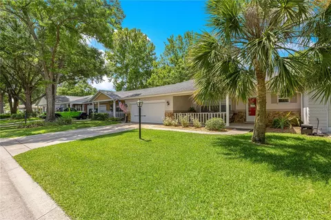 Exterior - 8874 SW 95th St #E, Ocala, FL 34481 photo 7 of 7