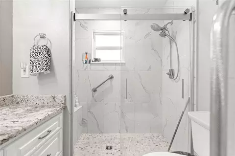 Bath - 8874 SW 95th St #E, Ocala, FL 34481 photo 2 of 6