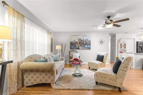 Living - 8874 SW 95th St #E, Ocala, FL 34481 photo 2 of 4