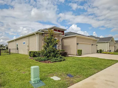 Exterior - 7672 SW 74th Loop, Ocala, FL 34481 photo 2 of 8
