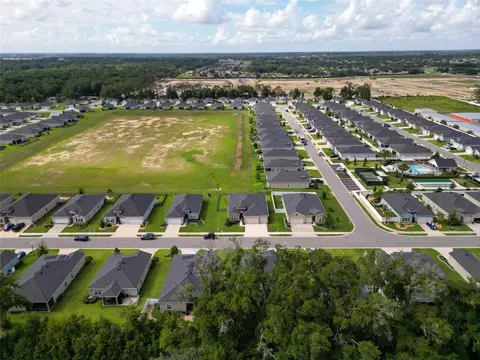 View/Area - 7672 SW 74th Loop, Ocala, FL 34481 photo 5 of 7