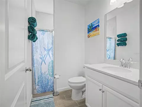 Bath - 7672 SW 74th Loop, Ocala, FL 34481 photo 1 of 3