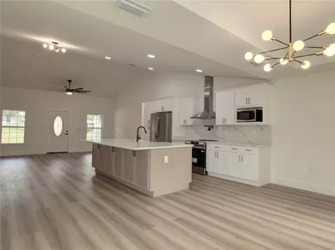 Kitchen - 9721 Bahia Rd, Ocala, FL 34472 photo 2 of 2