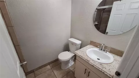 Bath - 80 Pecan Pass, Ocala, FL 34472 photo 1 of 3