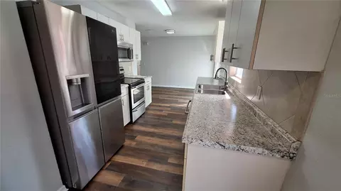 Kitchen - 80 Pecan Pass, Ocala, FL 34472 photo 1 of 2
