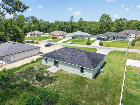 View/Area - 8111 SW 132nd Loop, Ocala, FL 34473 photo 3 of 5