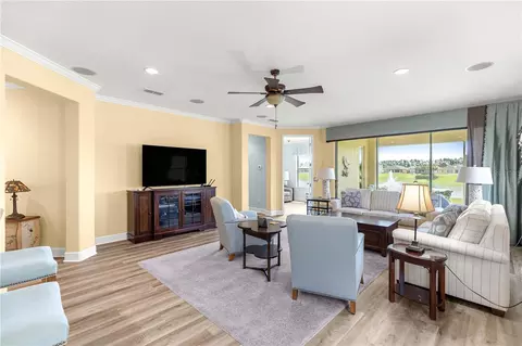 Living - 9530 SW 70th Loop, Ocala, FL 34481 photo 4 of 7