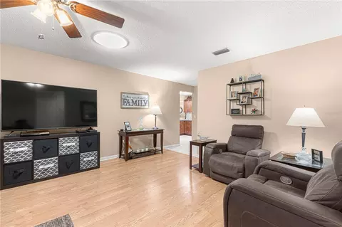 Living - 9256 SW 82nd Ter #E, Ocala, FL 34481 photo 4 of 4
