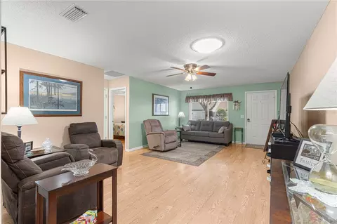 Living - 9256 SW 82nd Ter #E, Ocala, FL 34481 photo 3 of 4