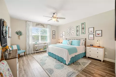 Bedroom - 9381 SW 56th Loop, Ocala, FL 34481 photo 2 of 4