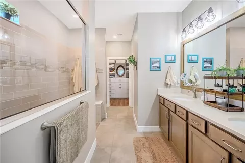 Bath - 9381 SW 56th Loop, Ocala, FL 34481 photo 2 of 5