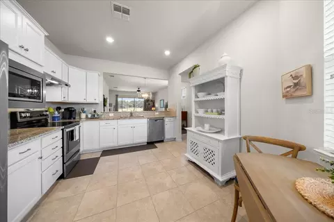 Kitchen - 9645 SW 63rd Loop, Ocala, FL 34481 photo 2 of 4