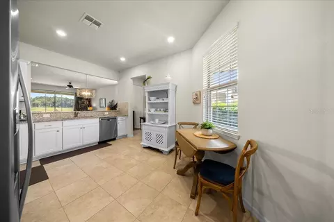 Kitchen - 9645 SW 63rd Loop, Ocala, FL 34481 photo 4 of 4