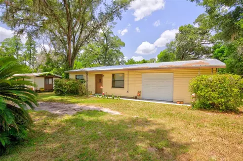Exterior - 3312 NE 16th Ct, Ocala, FL 34479 photo 2 of 4
