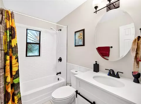 Bath - 3312 NE 16th Ct, Ocala, FL 34479 photo 1 of 2