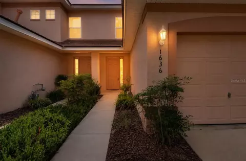 Entry Way - 1636 W Spring Meadow Loop, Lecanto, FL 34461 photo 1 of 3