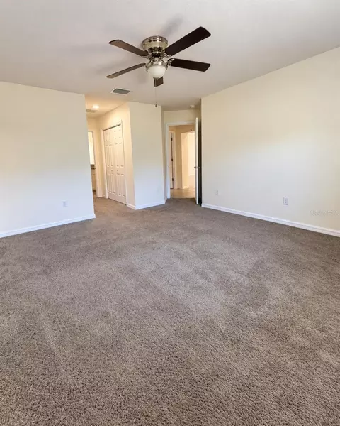 Bedroom - 6651 SW 151st Loop, Ocala, FL 34473 photo 2 of 6