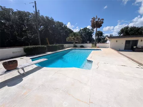 Exterior - 1750 SE 80th St, Ocala, FL 34480 photo 2 of 25