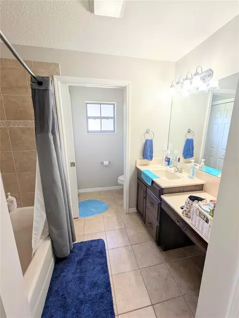 Bath - 1750 SE 80th St, Ocala, FL 34480 photo 5 of 6