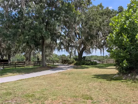 Exterior - 1750 SE 80th St, Ocala, FL 34480 photo 10 of 25