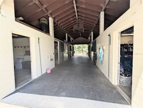 Entry Way - 1750 SE 80th St, Ocala, FL 34480 photo 3 of 4