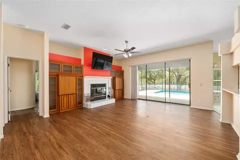 Living - 4611 N Rushmore Loop, Beverly Hills, FL 34465 photo 2 of 11