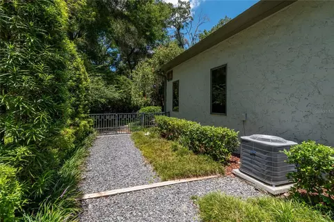 Exterior - 5004 SE 5th Ave, Ocala, FL 34480 photo 10 of 17