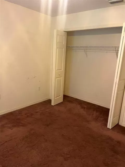 Bedroom - 8451 SW 14th Ln, Okeechobee, FL 34974 photo 7 of 7