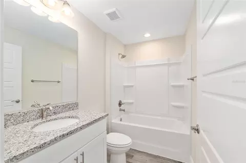 Bath - 93 Pecan Pass, Ocala, FL 34472 photo 1 of 4