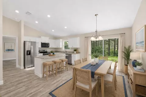 Dining - 93 Pecan Pass, Ocala, FL 34472 photo 1 of 1