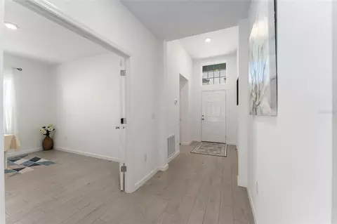 Entry Way - Undisclosed, Ocala, FL 34481 photo 3 of 7